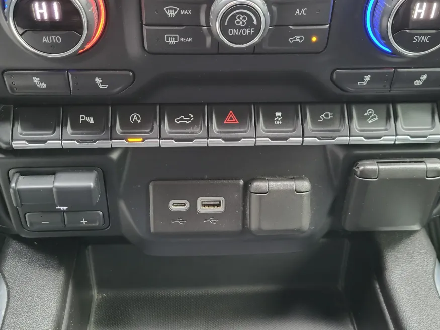 2020 Chevrolet Silverado 1500 LT Trail Boss | Photo 20 of 37