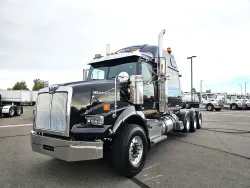 2021 Western Star 4900SA | Thumbnail Photo 2 of 24