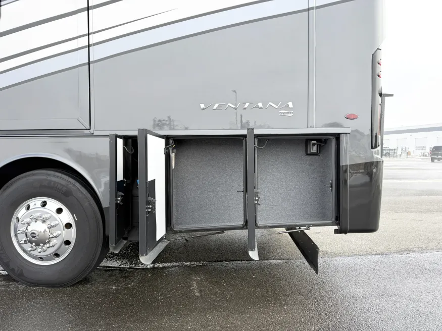 2023 Newmar Ventana 4326 | Photo 32 of 34