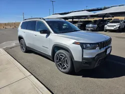 2026 Jeep Cherokee Limited | Thumbnail Photo 5 of 23