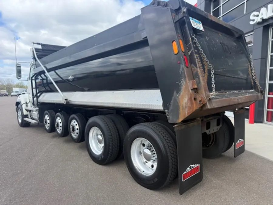 2021 Western Star 4700 | Photo 4 of 12