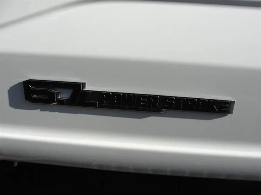 2026 Ford Super Duty F-350 XL | Photo 12 of 18