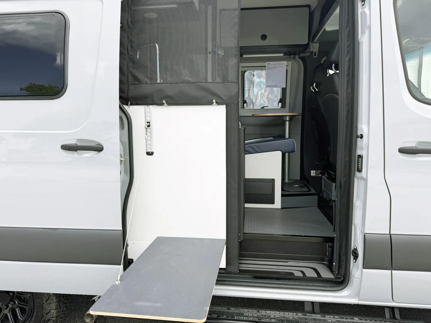 2025 Winnebago Revel Sport 44N | Photo 3 of 16