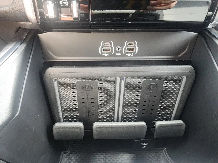 2025 RAM 3500 Laramie | Photo 24 of 26