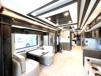 2023 Newmar Supreme Aire 4509 | Thumbnail Photo 4 of 37