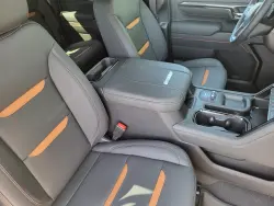 2026 GMC Sierra 2500HD AT4 | Thumbnail Photo 12 of 25