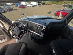 2022 Western Star 49X | Thumbnail Photo 13 of 18