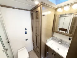 2026 Newmar Super Star 3731 | Thumbnail Photo 14 of 31