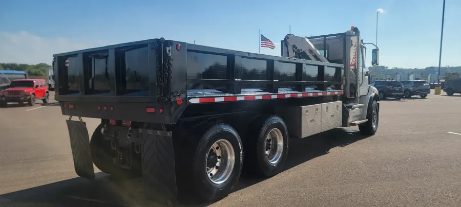 2024 Western Star 47X | Photo 7 of 17