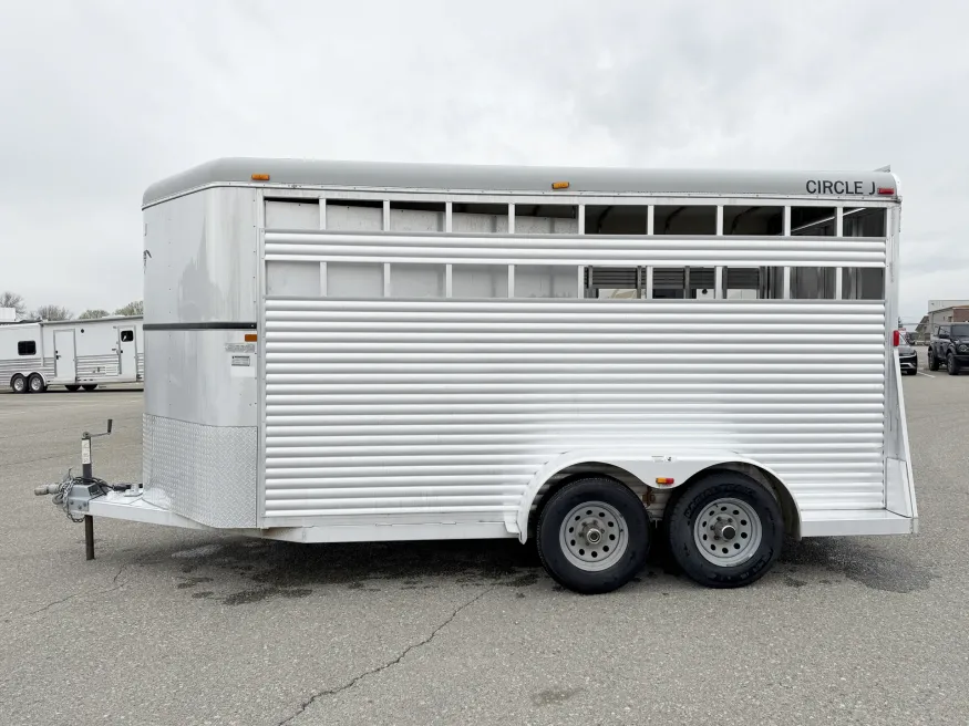 2006 Circle J Stock | Photo 10 of 12