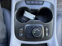 2021 GMC Acadia SLT | Thumbnail Photo 21 of 24