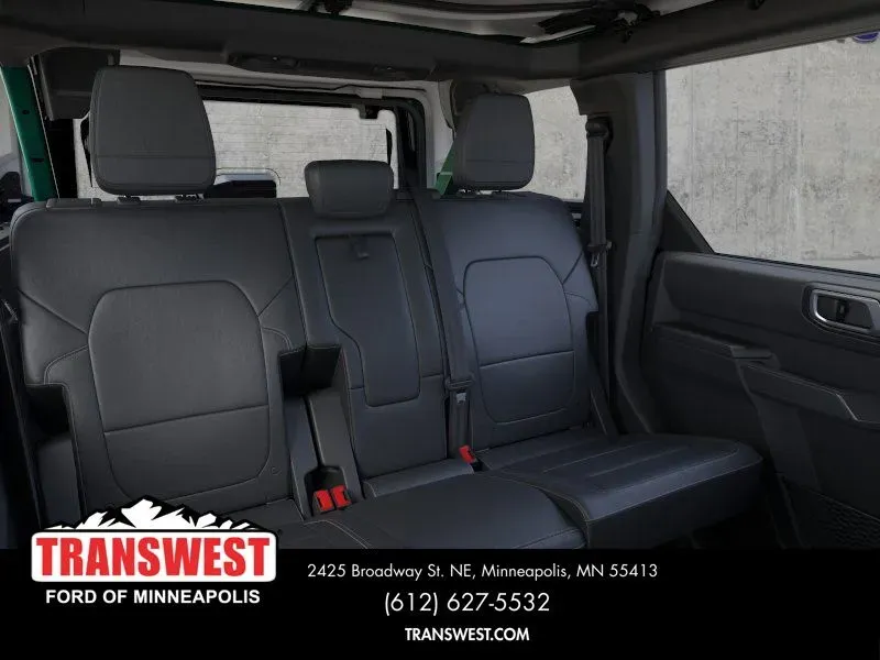 2025 Ford Bronco Badlands | Photo 10 of 25