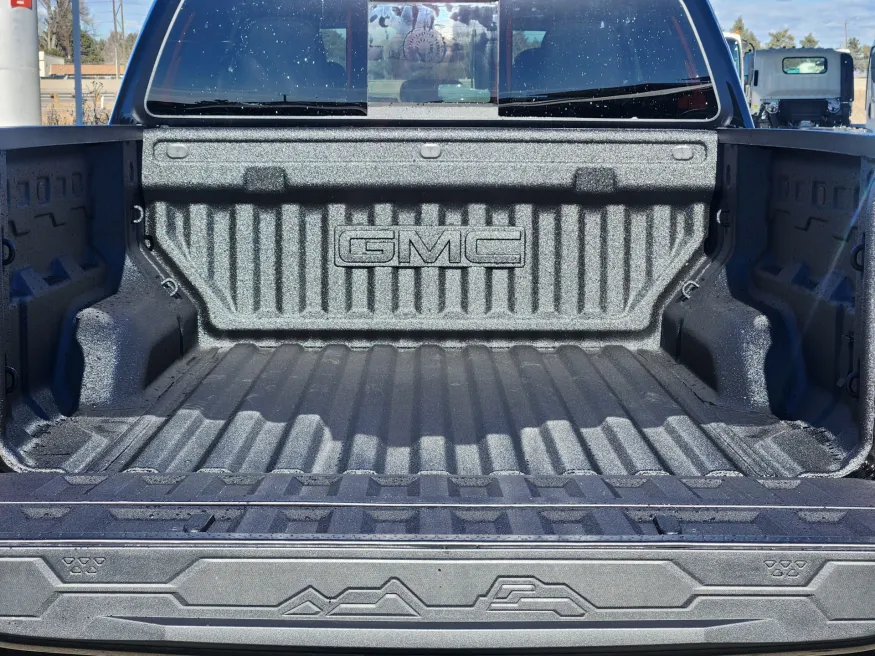 2026 GMC Canyon 4WD AT4X | Photo 24 of 25