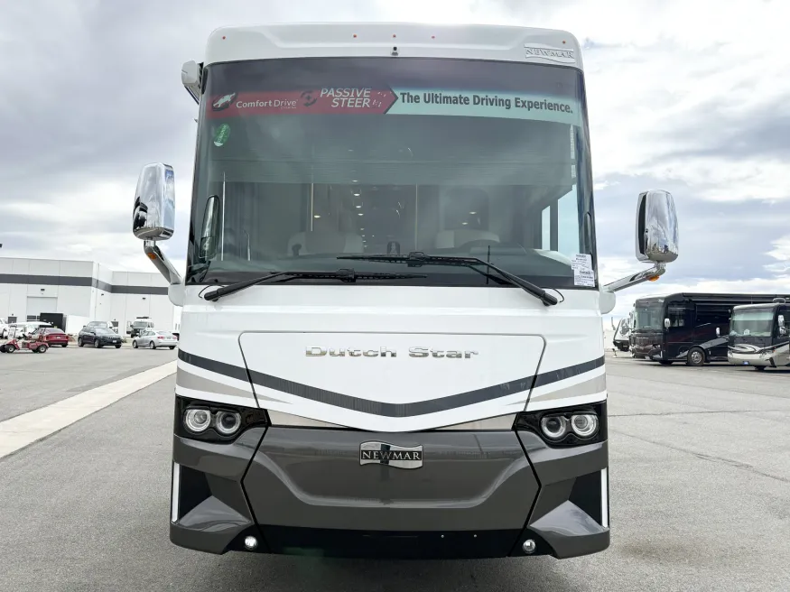 2026 Newmar Dutch Star 4081 | Photo 24 of 30