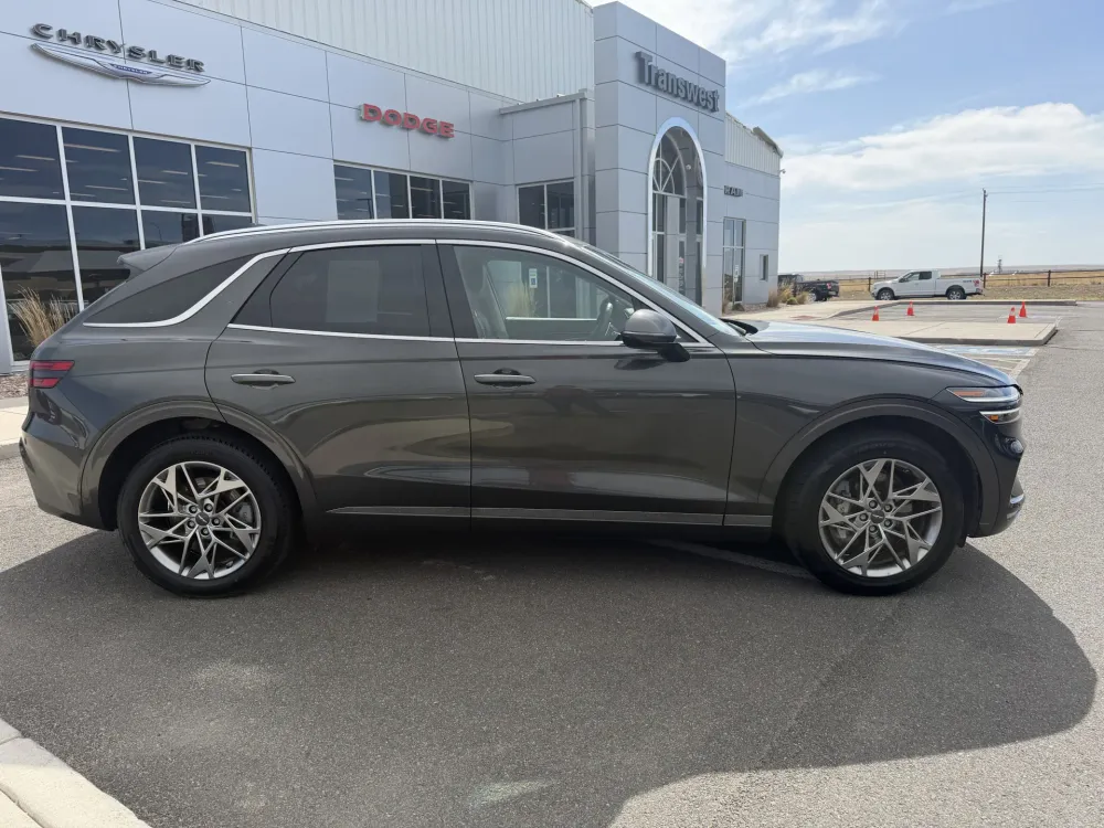 2025 Genesis GV70 2.5T Standard AWD's photo