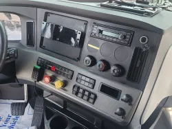 2022 Freightliner Cascadia | Thumbnail Photo 20 of 25