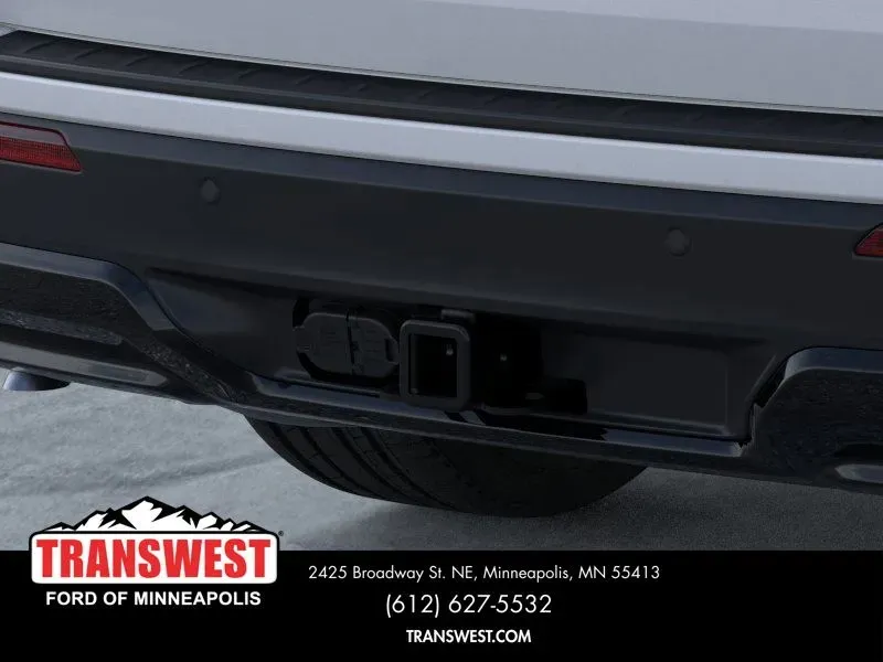 2026 Ford Explorer ST-Line | Photo 22 of 23