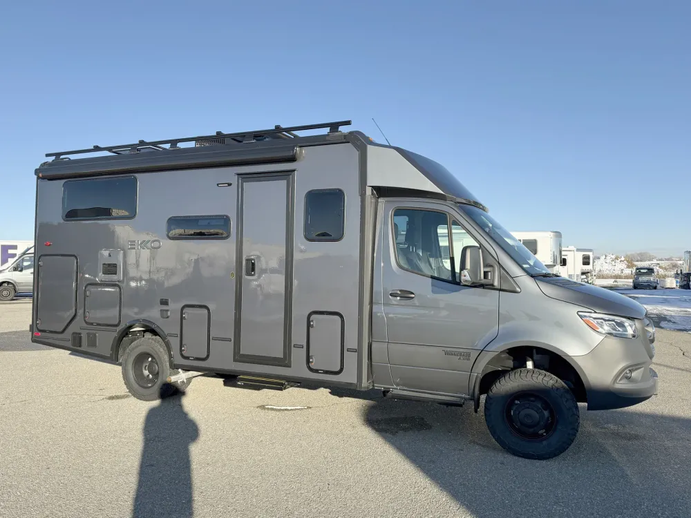 2026 Winnebago EKKO 23B