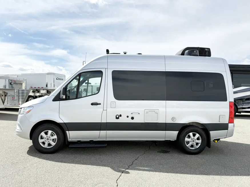 2023 Thor Tranquility 19P | Photo 14 of 16