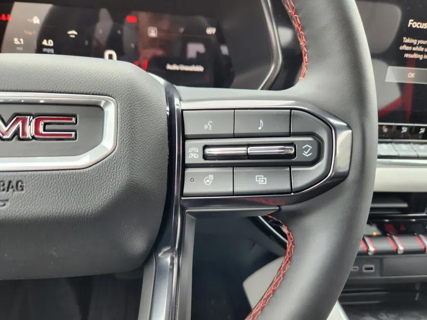 2026 GMC Canyon 4WD AT4X | Photo 23 of 29