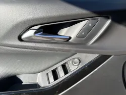 2026 Chevrolet Equinox AWD LT | Thumbnail Photo 11 of 18