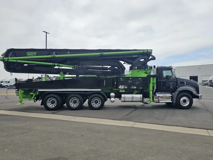 2024 Mack Granite | Photo 8 of 31
