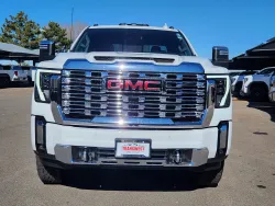 2026 GMC Sierra 2500HD Denali | Thumbnail Photo 4 of 31