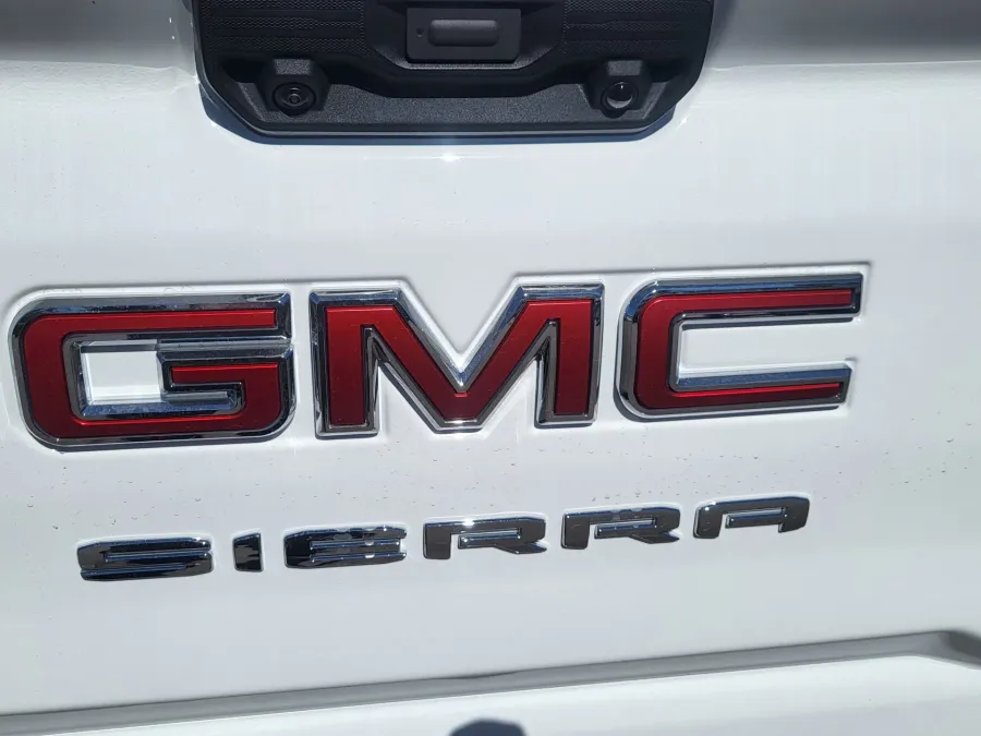 2026 GMC Sierra 2500HD Pro | Photo 10 of 26
