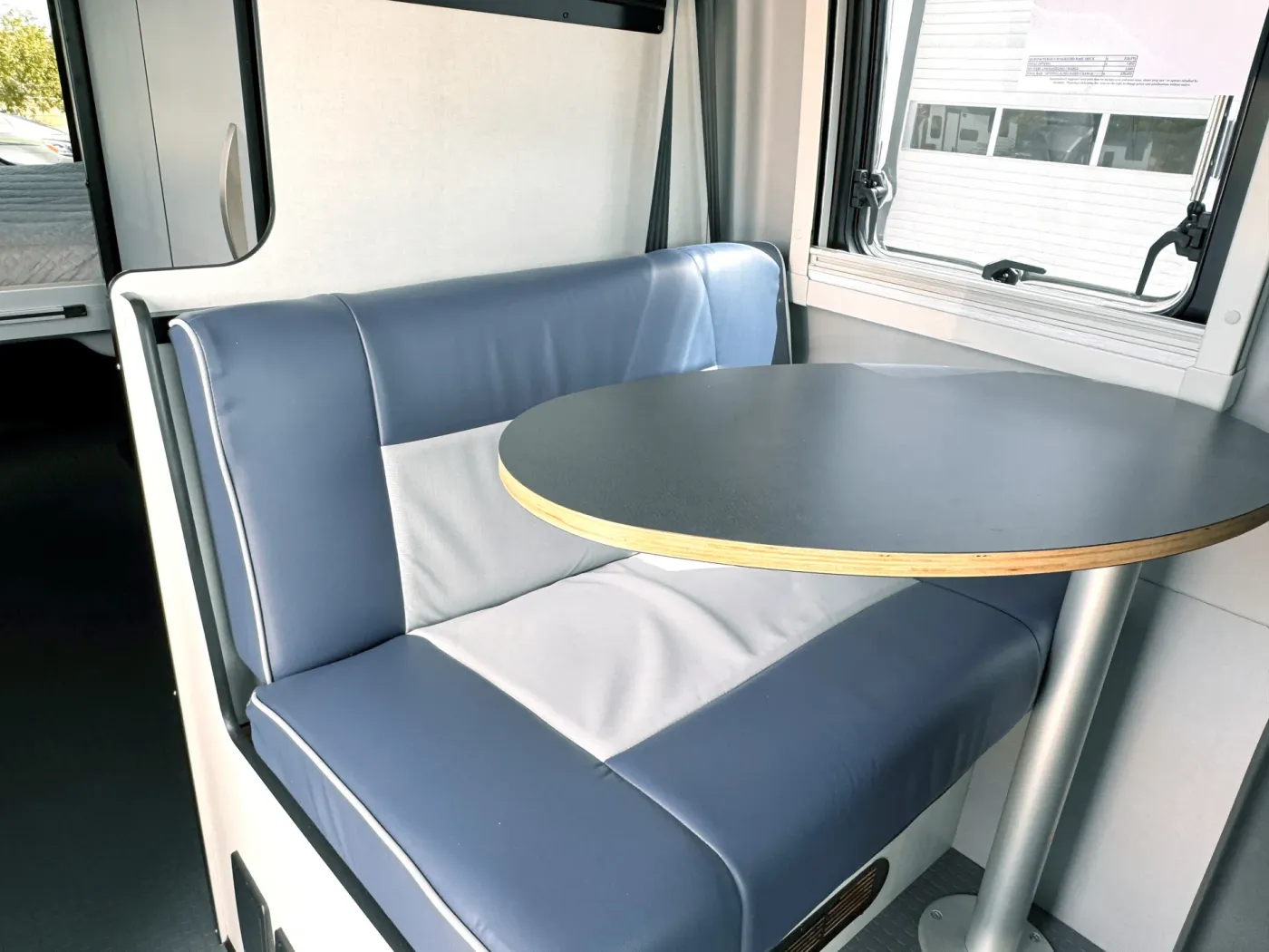 2025 Winnebago Revel Sport 44N | Photo 5 of 16