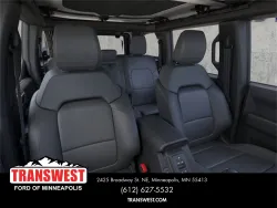 2025 Ford Bronco Badlands | Thumbnail Photo 10 of 25