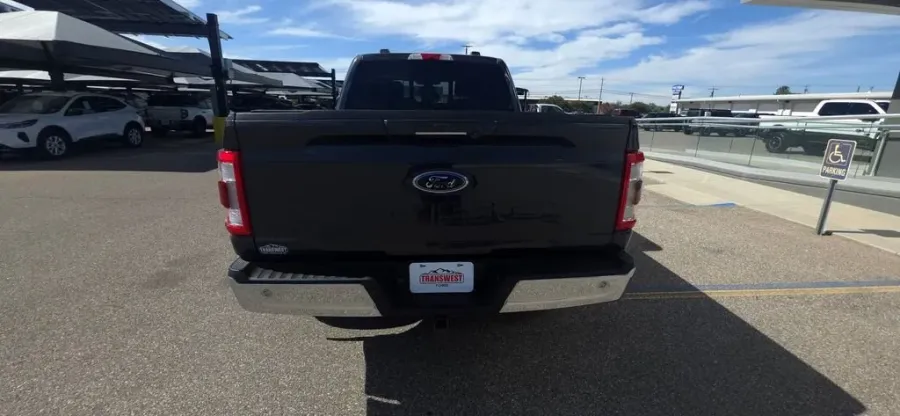 2021 Ford F-150 | Photo 8 of 32