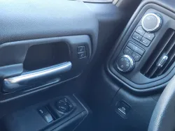 2026 GMC Sierra 1500 Pro | Thumbnail Photo 17 of 21