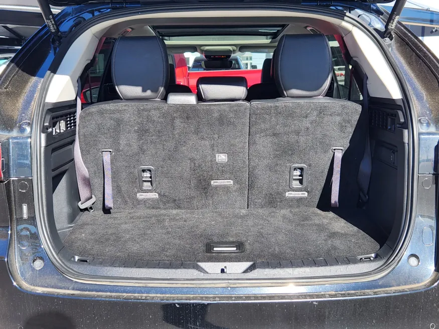 2024 Mazda CX-90 3.3 Turbo Premium | Photo 15 of 30