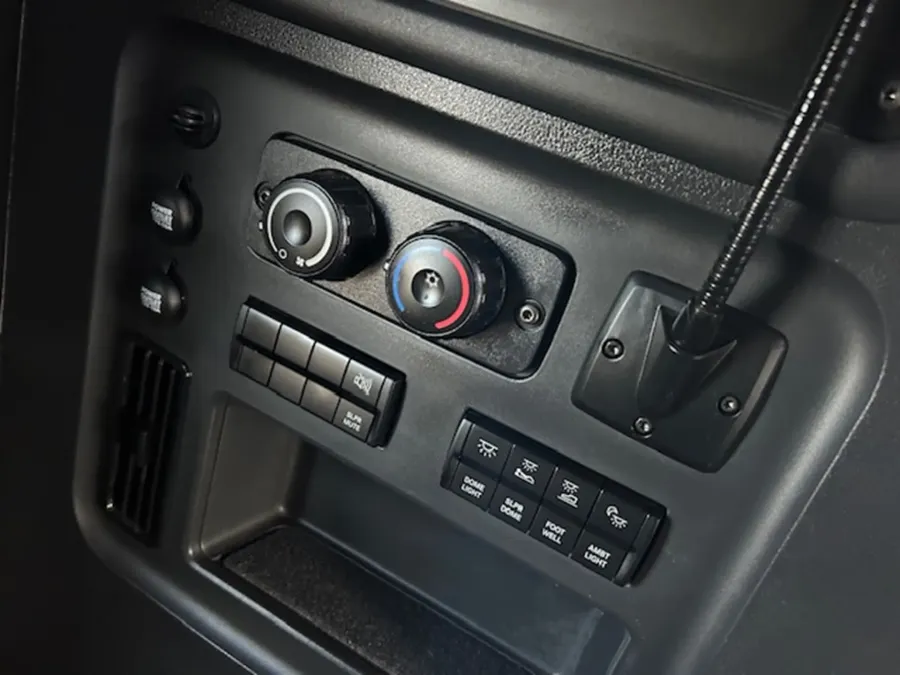 2023 Freightliner Cascadia 126 | Photo 14 of 18