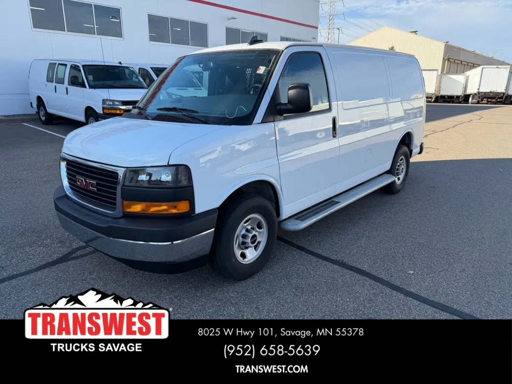 2024 GMC Savana 