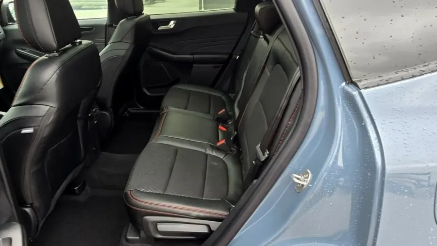 2026 Ford Escape | Photo 28 of 30