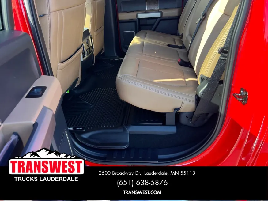 2022 Ford Super Duty F-350 Lariat | Photo 12 of 17