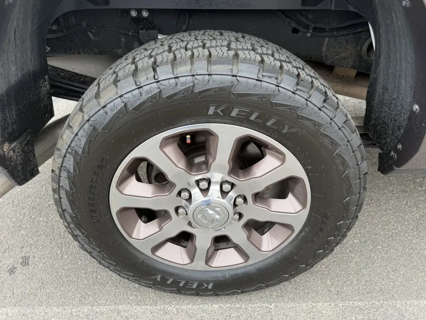 2022 RAM 3500 Longhorn | Photo 8 of 23