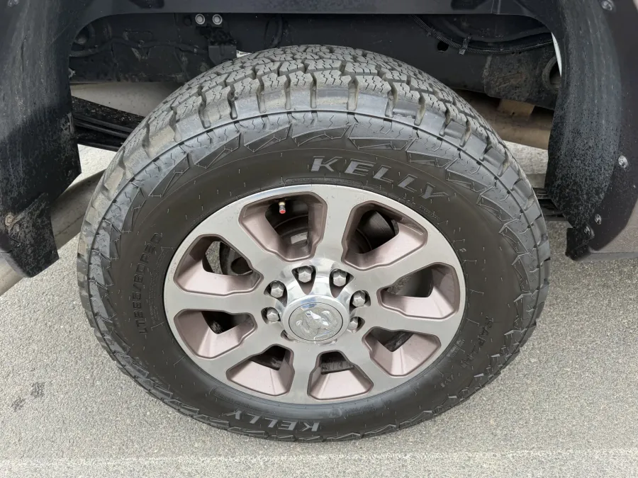 2022 RAM 3500 Longhorn | Photo 8 of 23