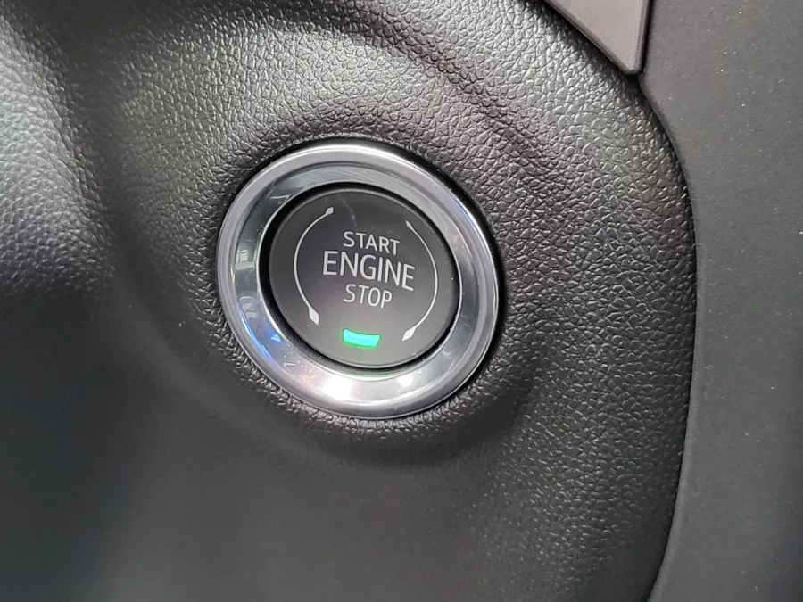 2026 GMC Sierra 2500HD Pro | Photo 17 of 24