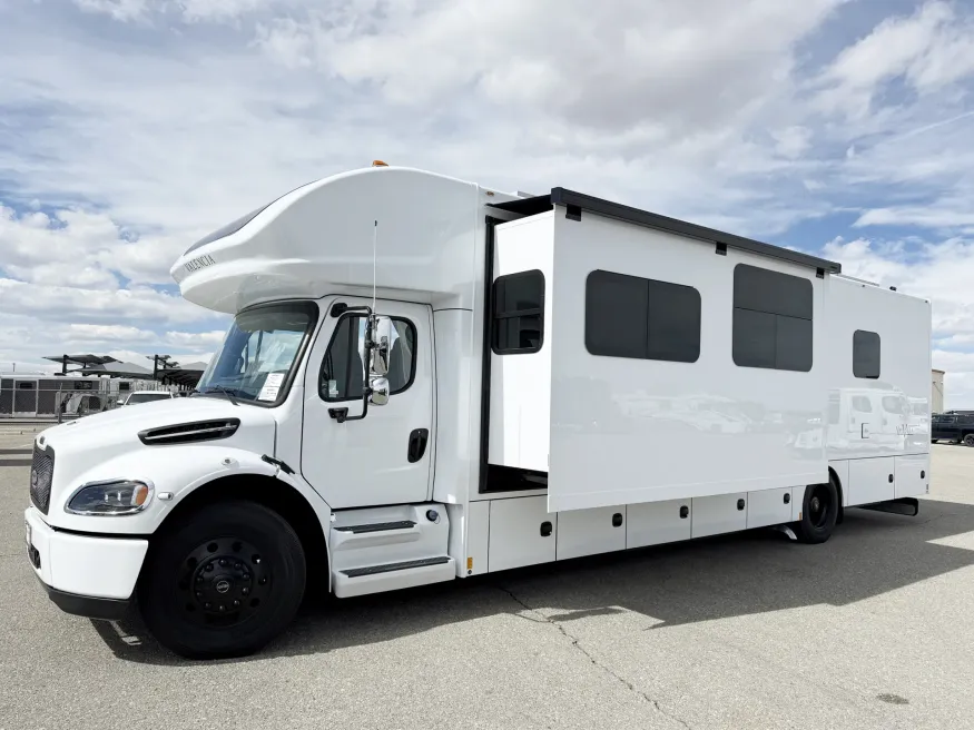 2026 Renegade Valencia 39RB | Photo 22 of 29