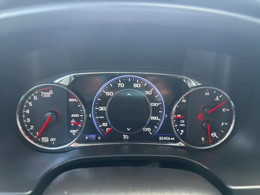 2023 GMC Acadia AT4 | Photo 22 of 25