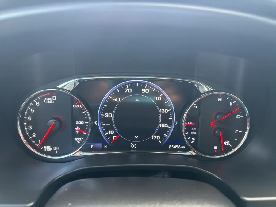2023 GMC Acadia AT4 | Photo 22 of 25