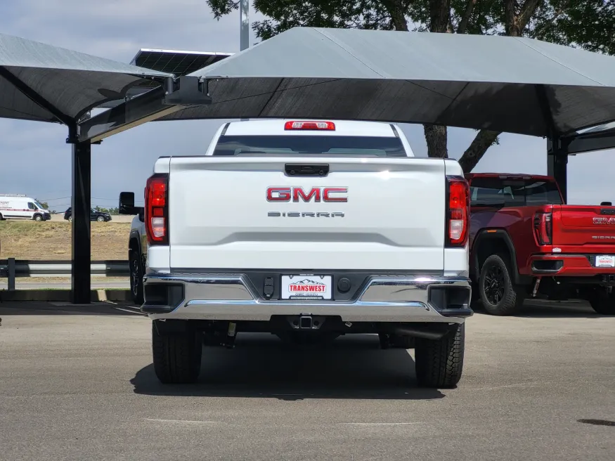 2026 GMC Sierra 1500 Pro | Photo 5 of 22