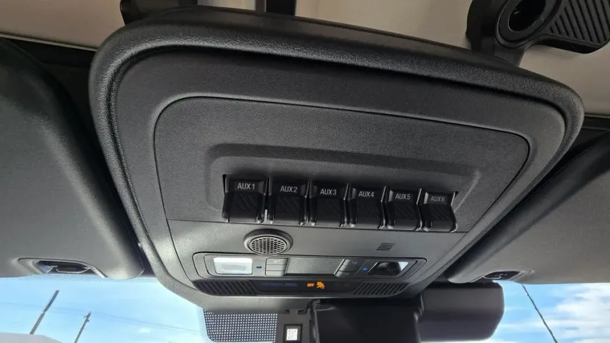 2025 Ford Bronco | Photo 24 of 29