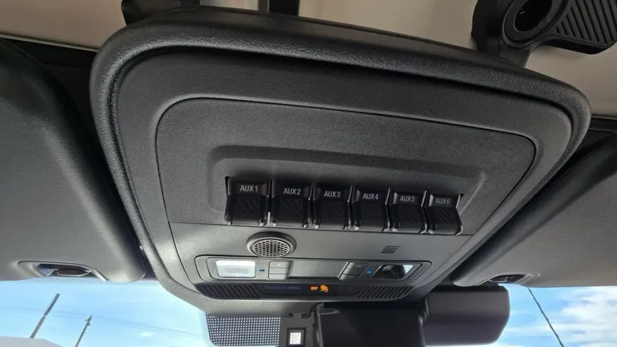 2025 Ford Bronco | Photo 24 of 29