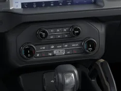 2025 Ford Bronco | Thumbnail Photo 16 of 25