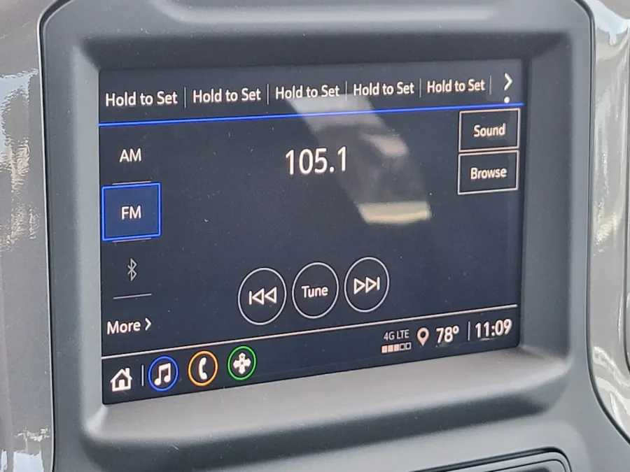 2026 GMC Sierra 2500HD Pro | Photo 14 of 24