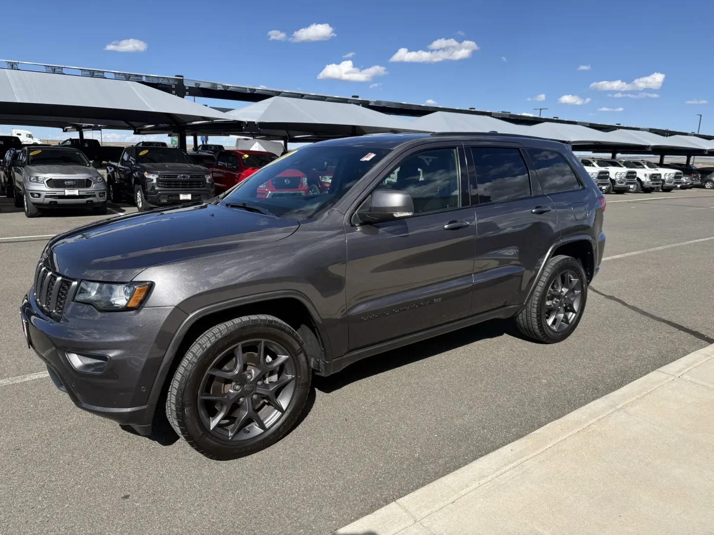 2021 Jeep Grand Cherokee 80th Anniversary | Photo 3 of 17