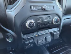 2025 GMC Sierra 2500HD Pro | Thumbnail Photo 29 of 32